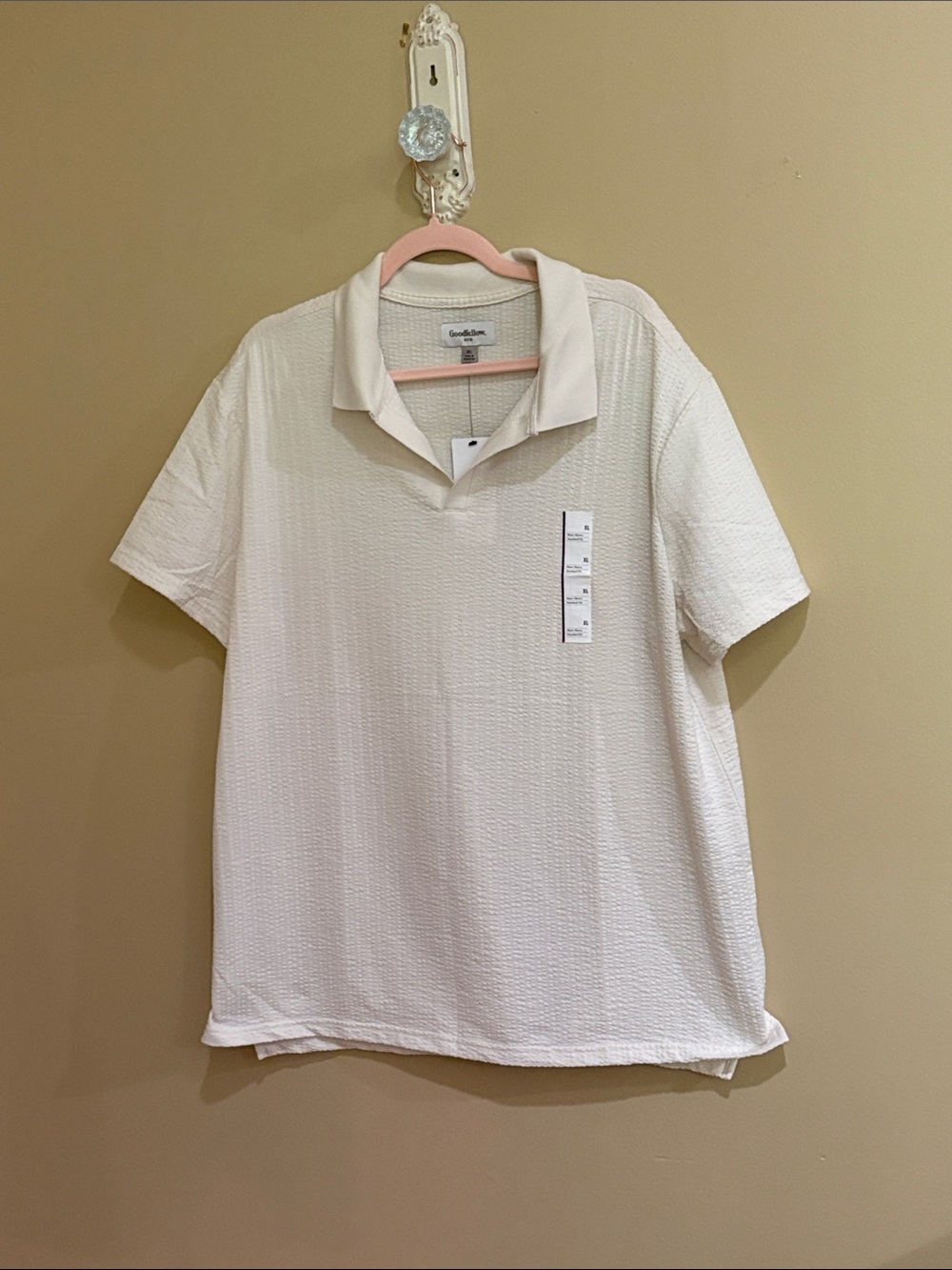 Men’s Cream Textured Short-Sleeve Polo